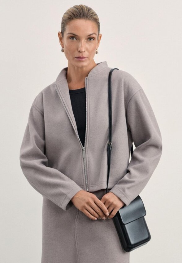 Олимпийка Zarina