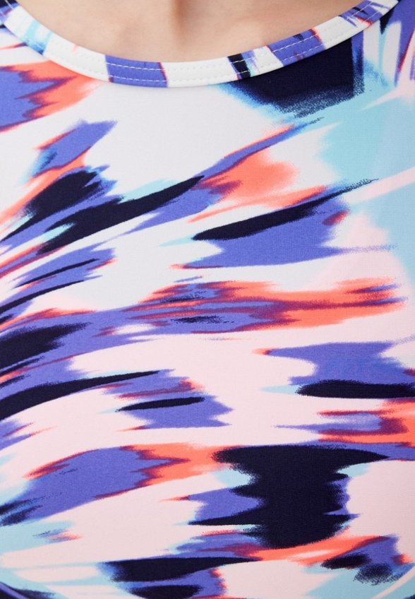 Лонгслив спортивный Emdi