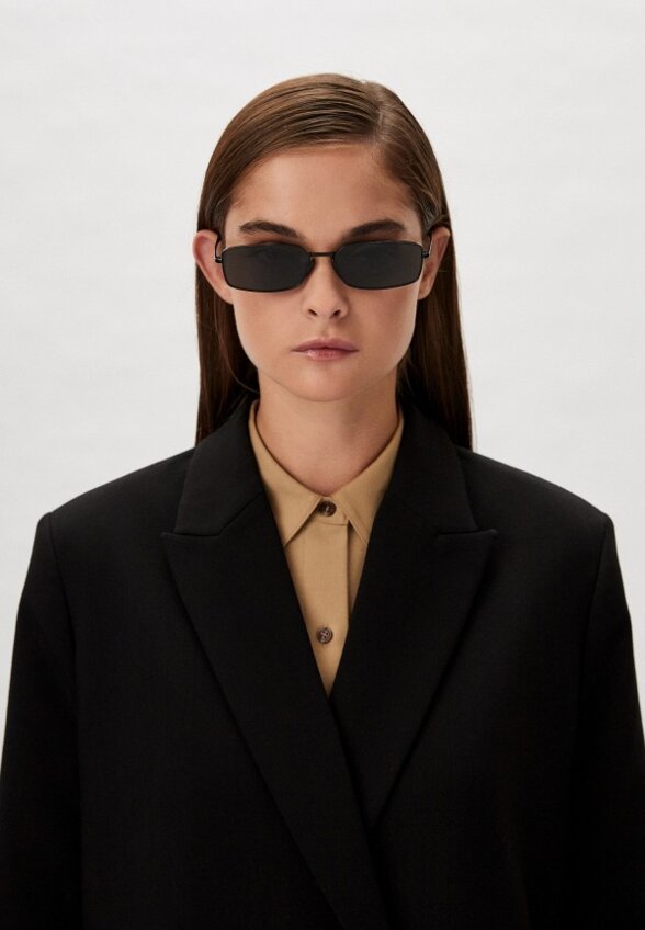 Очки солнцезащитные Prada