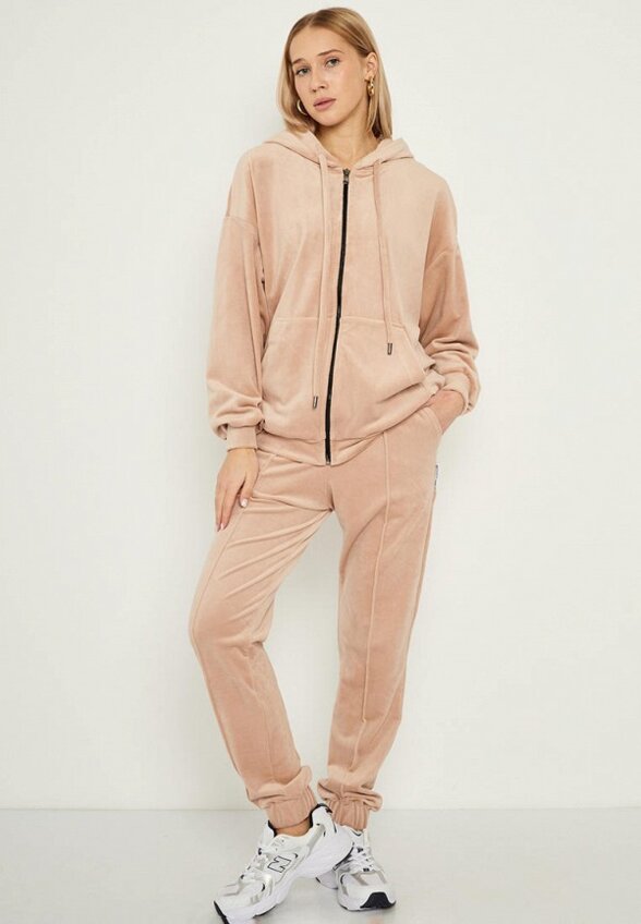 Костюм спортивный Jam8