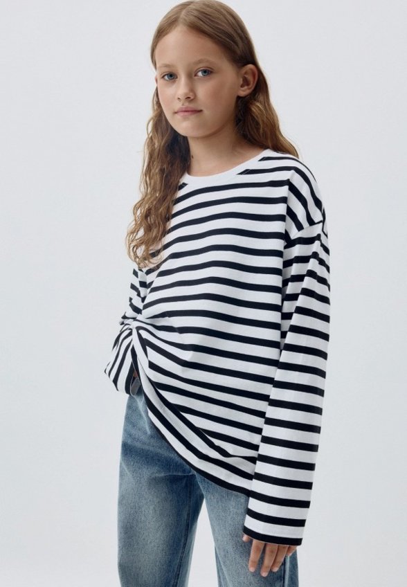 Лонгслив Sela