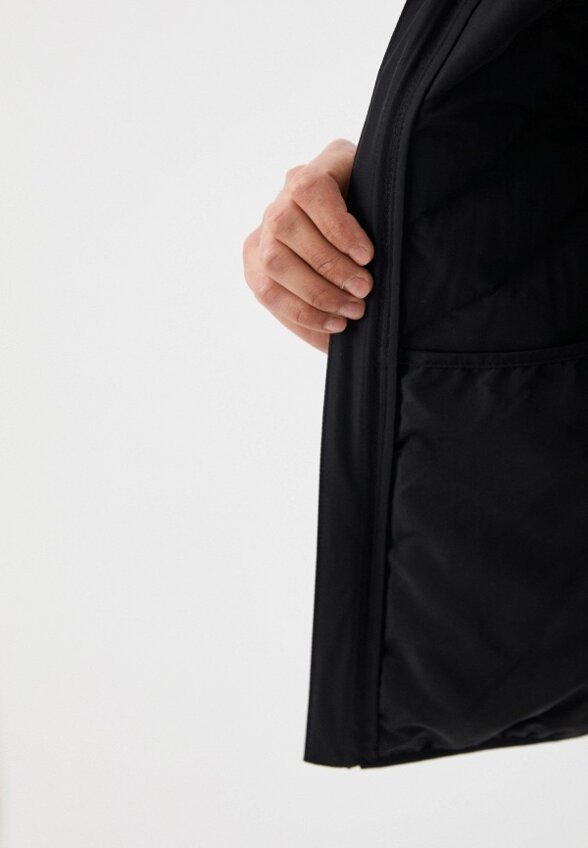 Жилет утепленный EA7