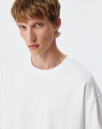 Базовая футболка MAX OVERSIZE FIT мужчинам