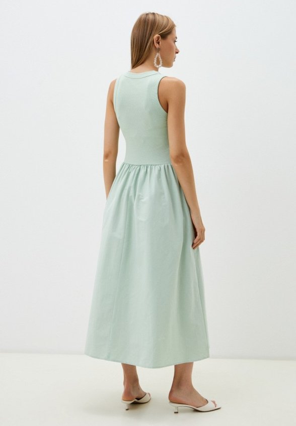 Платье Mark Formelle