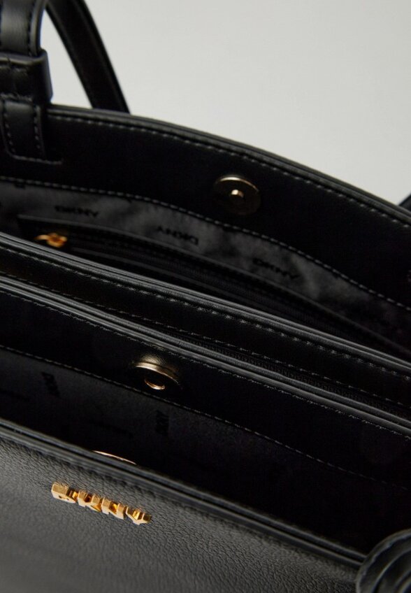 Сумка и брелок DKNY