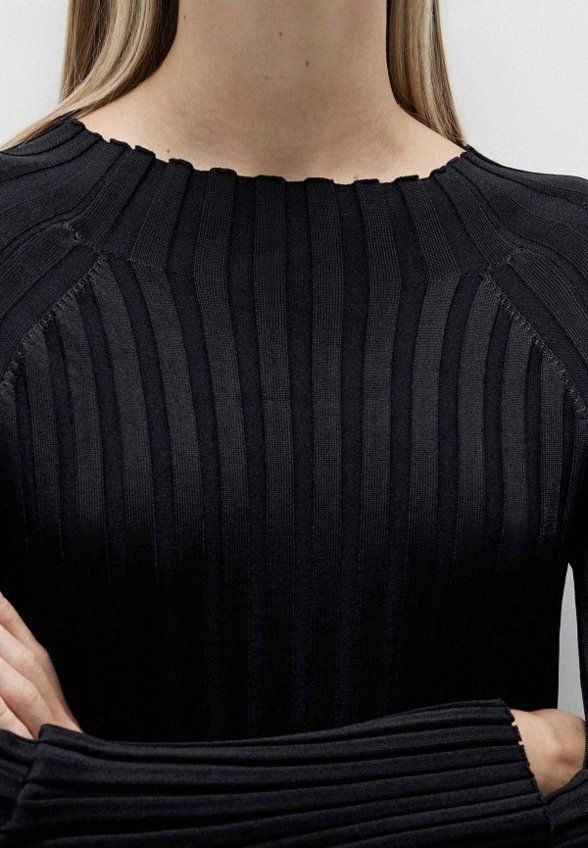 Платье Charuel