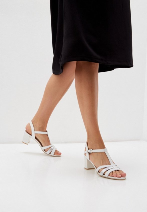 Босоножки Caprice