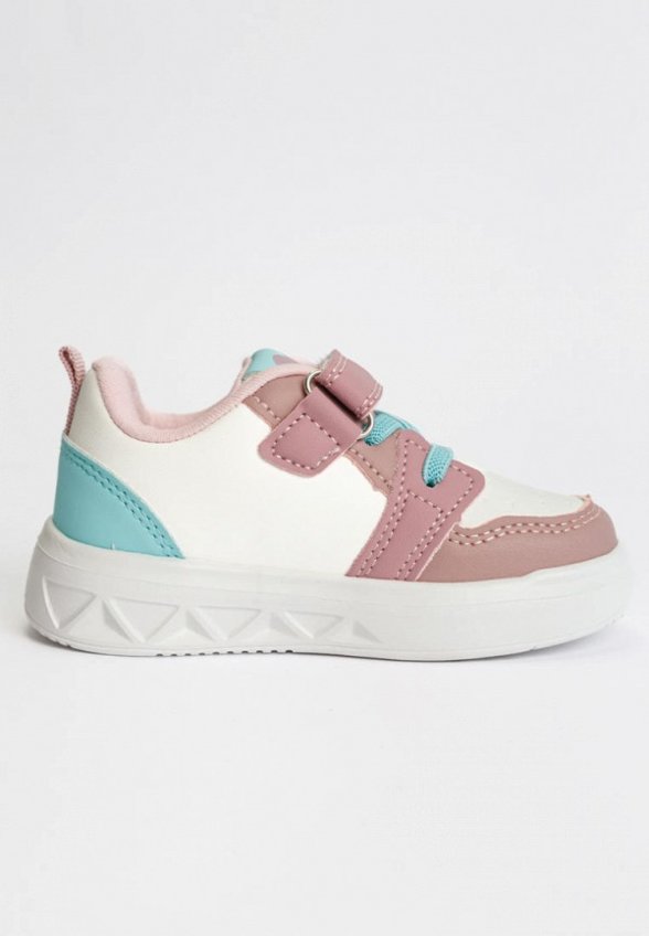 Кроссовки Tikkago