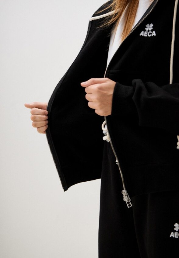 Толстовка AECA