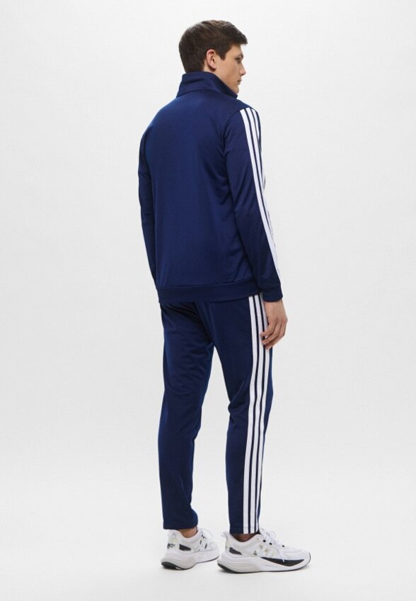 Костюм спортивный adidas