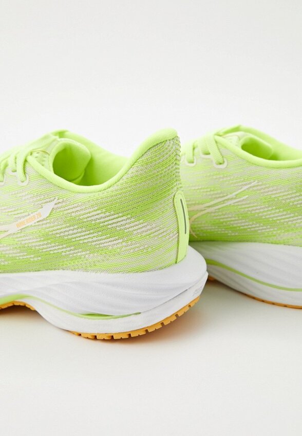 Кроссовки Mizuno