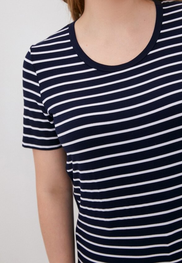 Футболка Стикомода