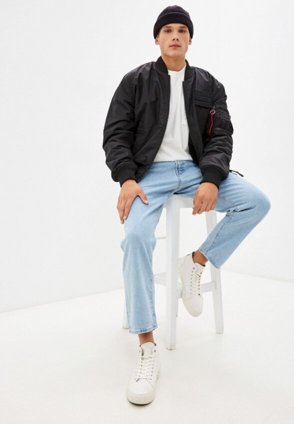 Куртка утепленная и брелок Angelo Bonetti