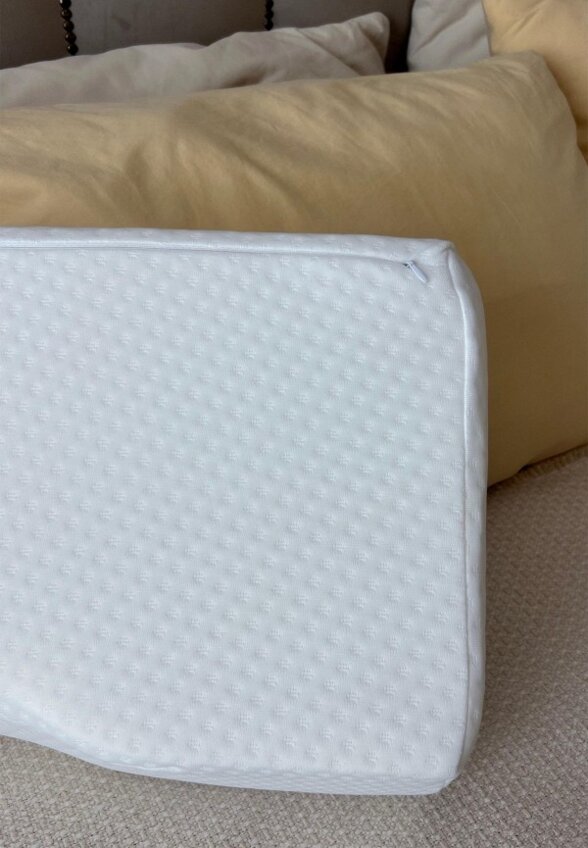 Подушка анатомическая SkyDreams