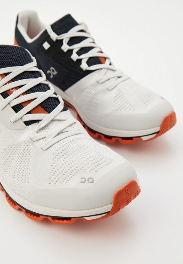 Кроссовки On