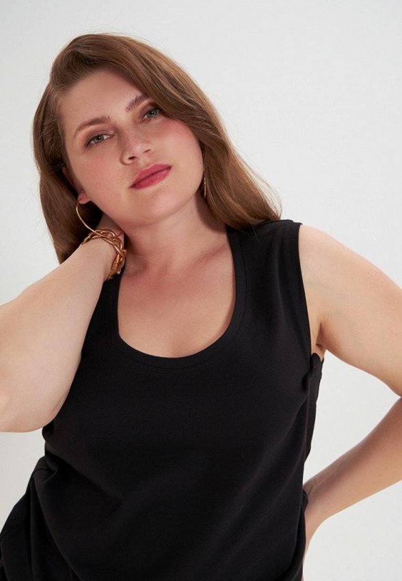 Майка Lessismore