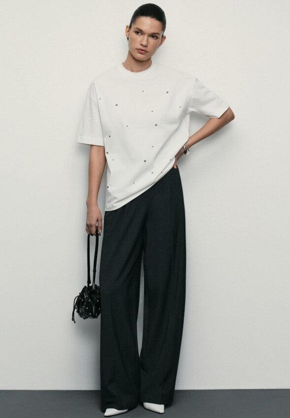 Футболка Zarina