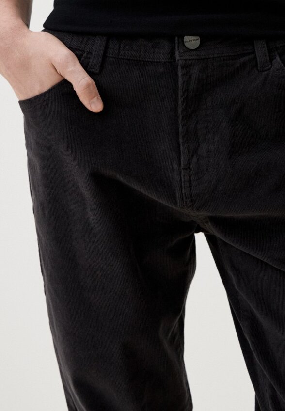 Джинсы Colin's