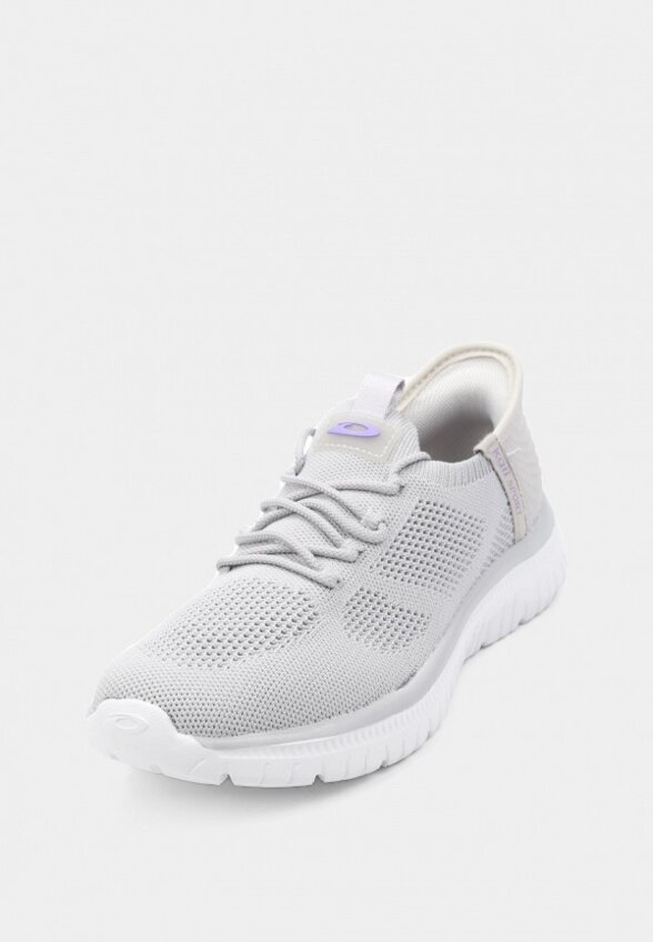 Кроссовки Kari