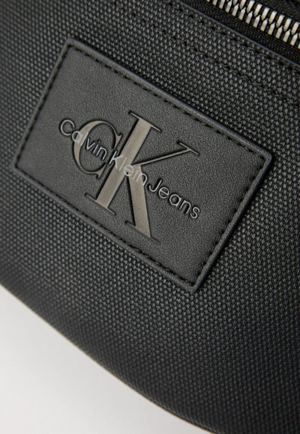 Сумка поясная Calvin Klein Jeans