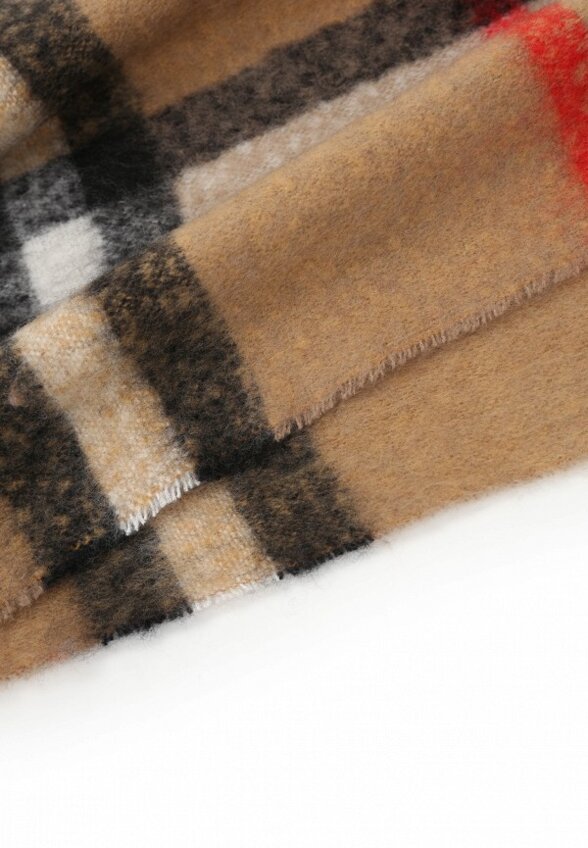 Палантин Emblem