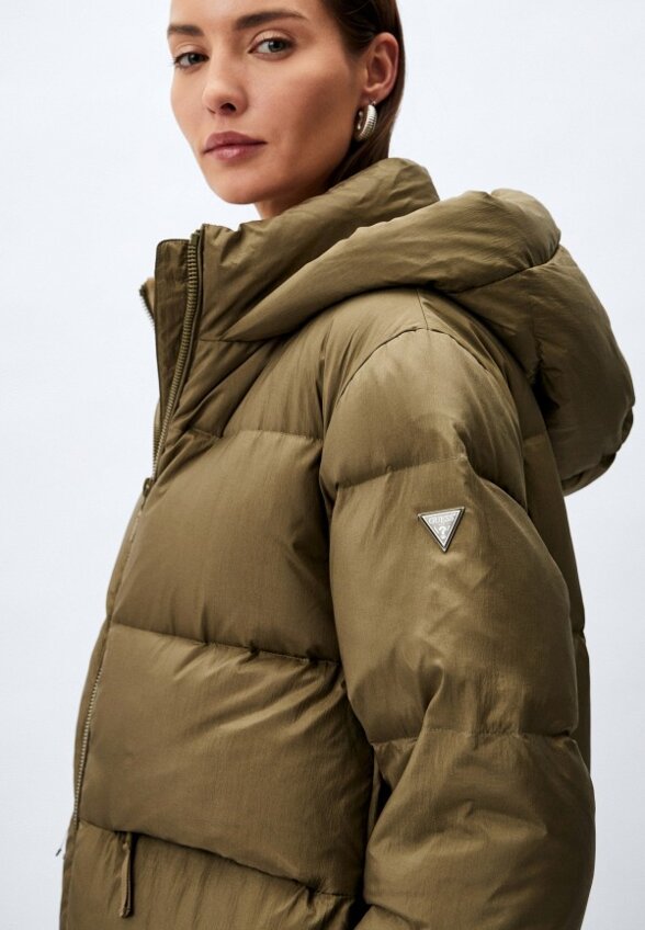 Пуховик Guess