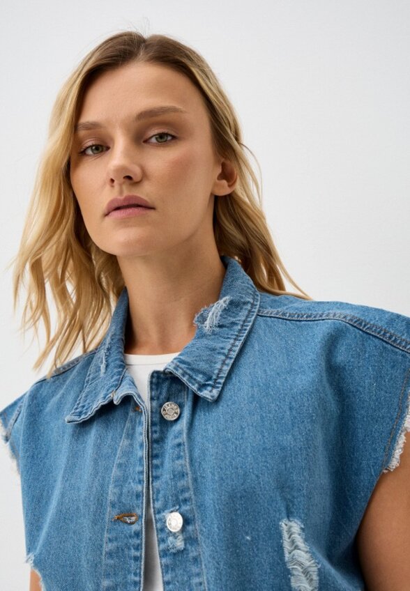 Жилет джинсовый Mia Mania