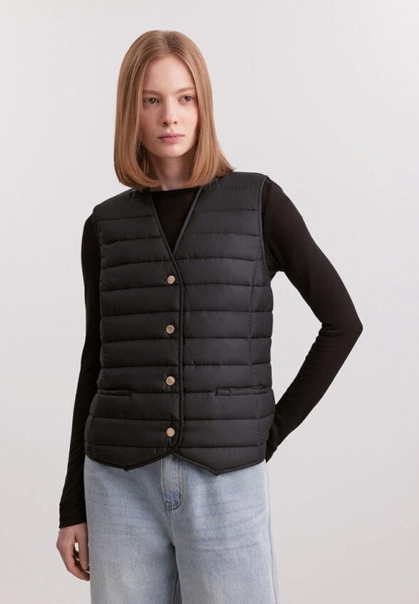 Жилет утепленный Baon