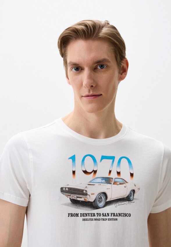 Футболка Deeluxe