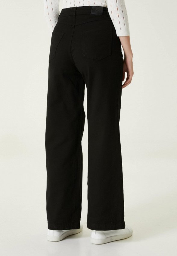 Джинсы NetWork