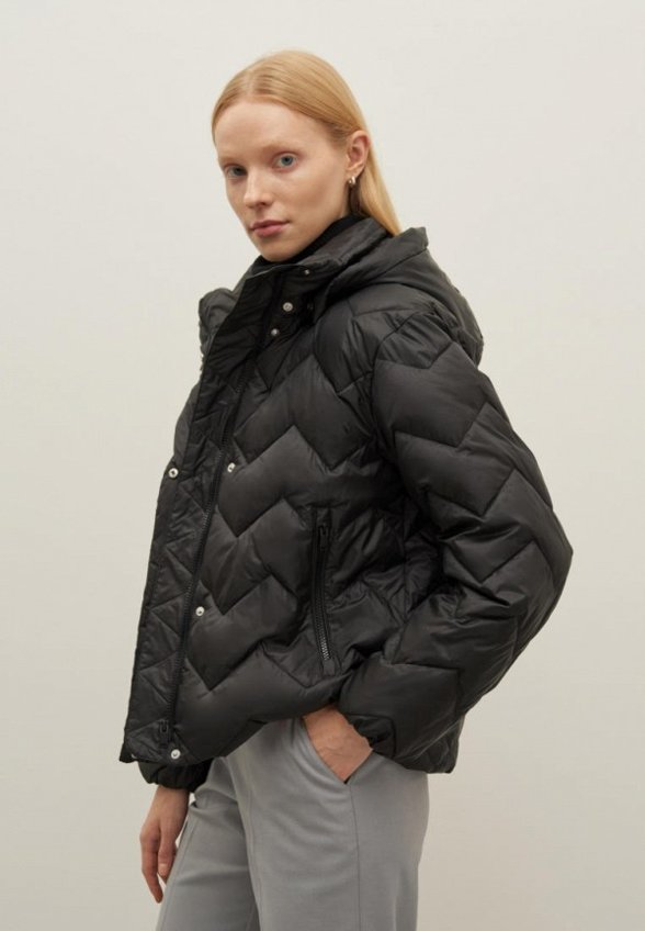 Куртка стеганая Finn Flare