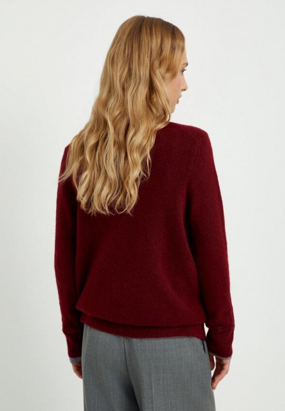 Джемпер Finn Flare