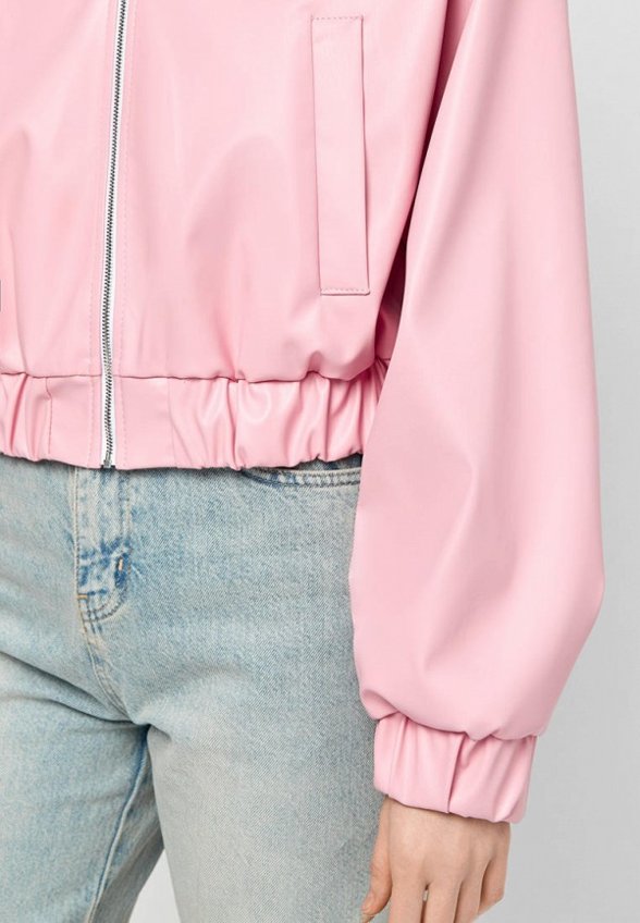 Куртка кожаная Mollis