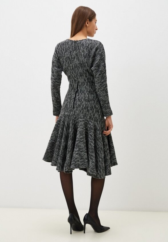 Платье MadaM T