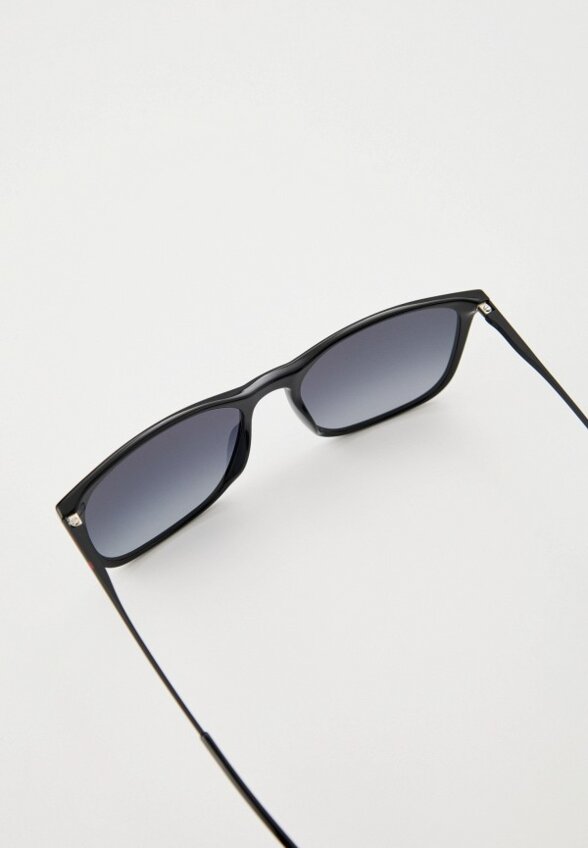 Очки солнцезащитные Hugo