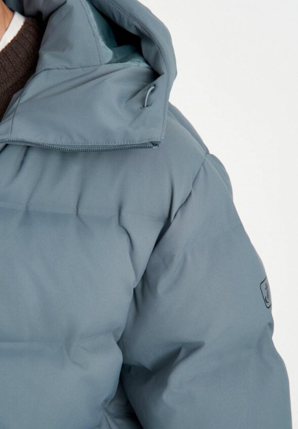 Пуховик Finn Flare