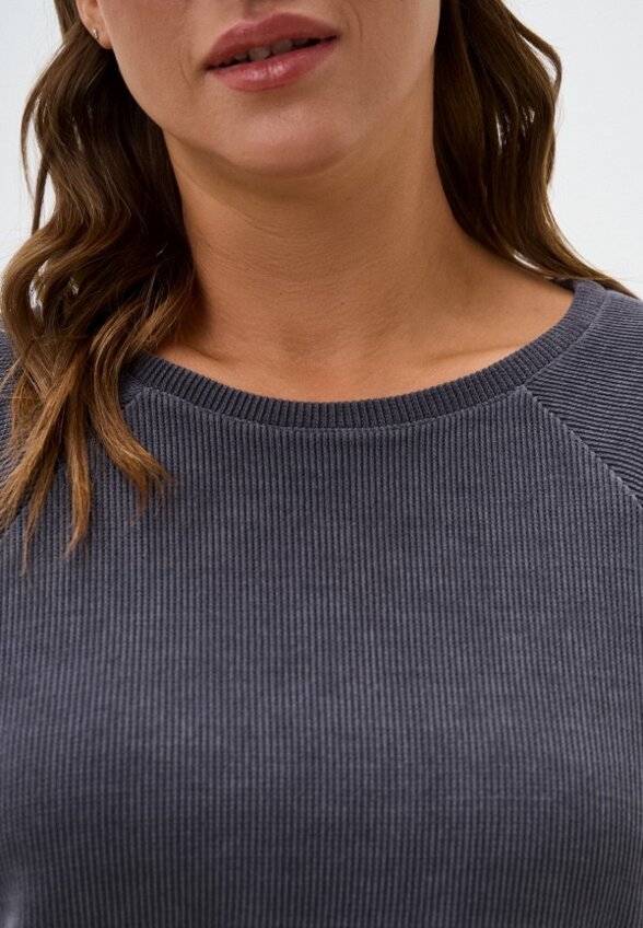 Джемпер Laween