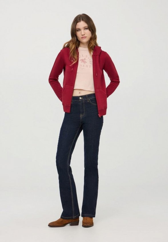 Толстовка Terranova