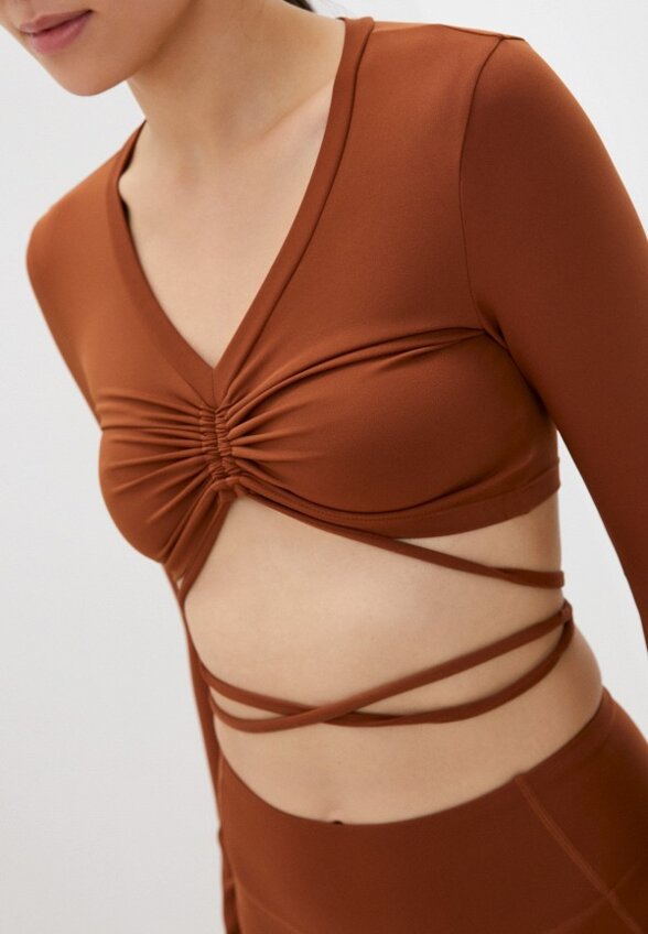 Топ спортивный Nativos