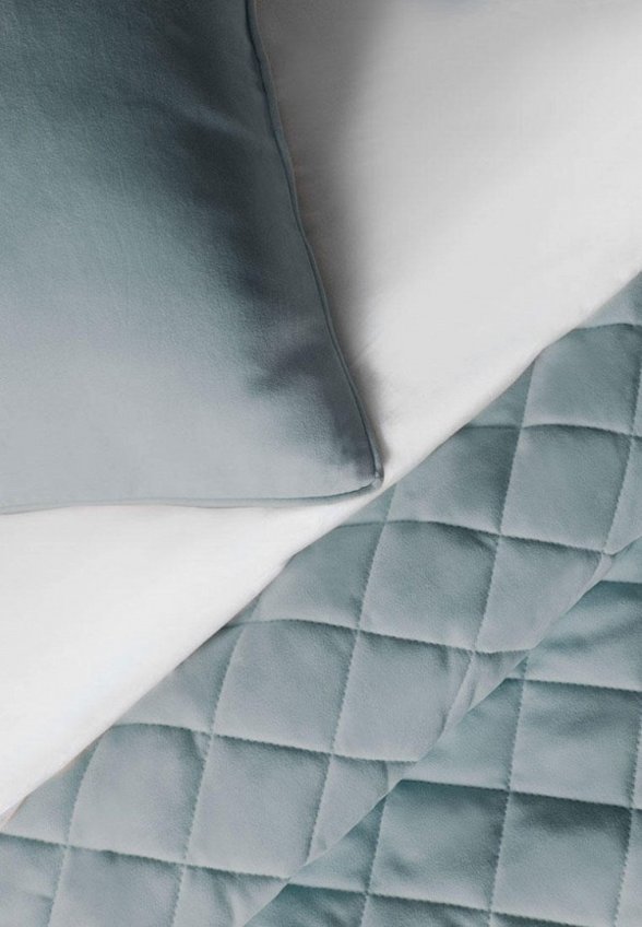 Комплект с покрывалом Pasionaria