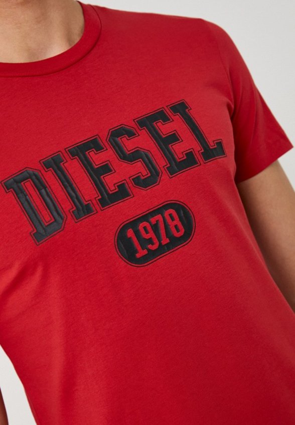 Футболка Diesel