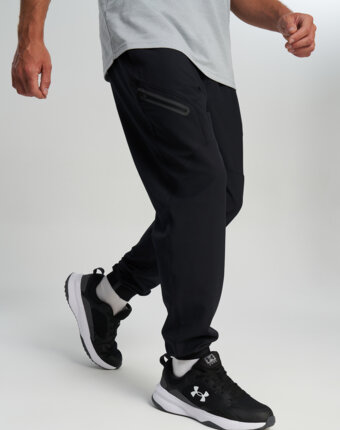 Брюки мужские Under Armour Unstoppable, Черный женщинам