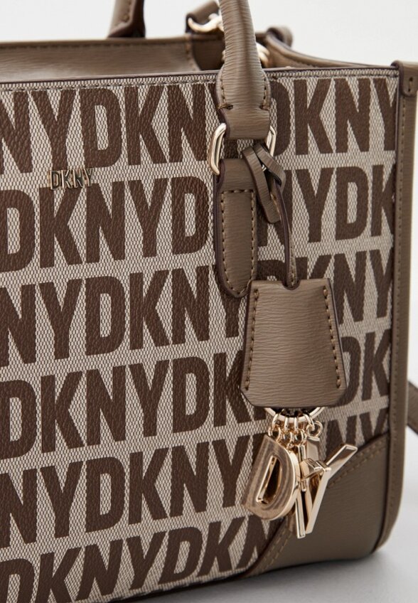 Сумка и брелок DKNY