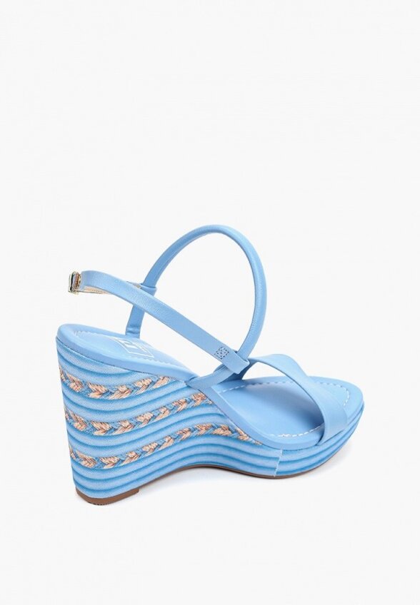 Босоножки Moleca