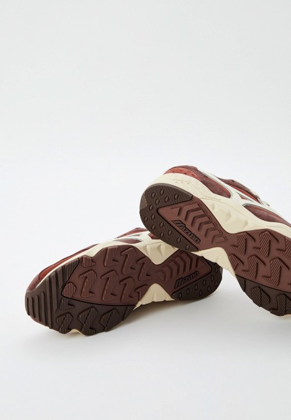 Кроссовки Mizuno