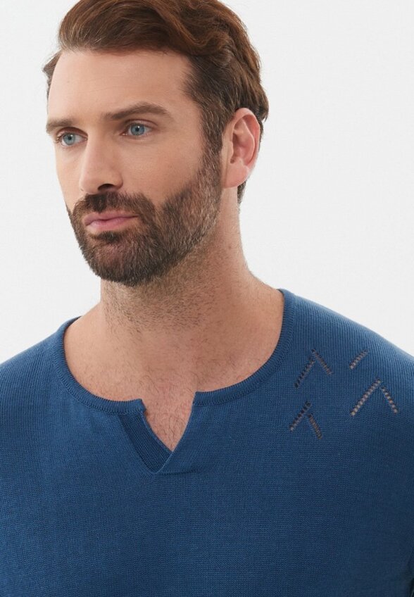 Пуловер Mavin