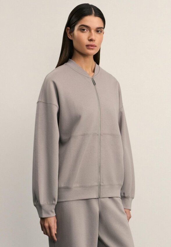 Олимпийка Zarina