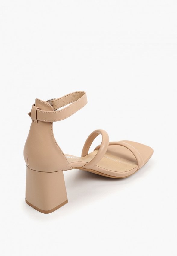 Босоножки Betsy