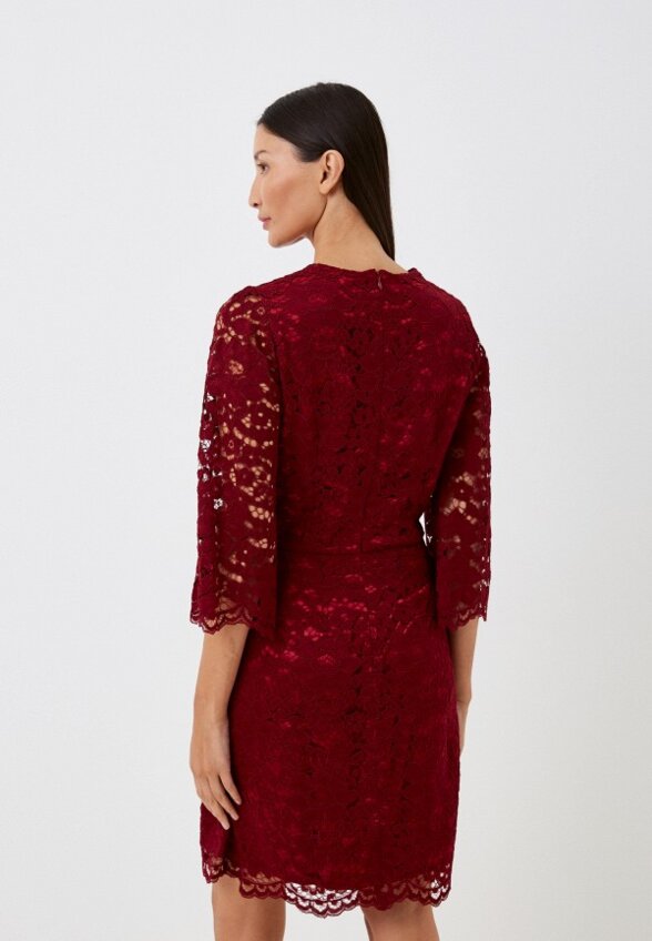 Платье MadaM T