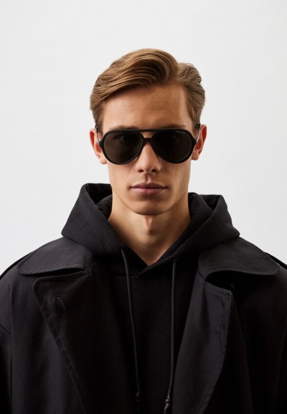 Очки солнцезащитные Armani Exchange